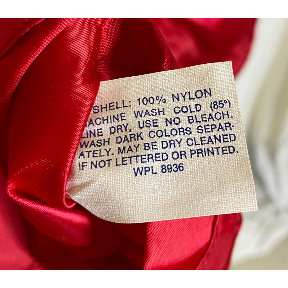 Red Satin Bomber Jacket Medium Prudhoe Bay Alaska Made in USA DELONG 1980s - Picture 6 of 6